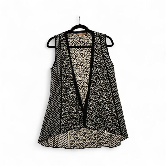 Belldini Black and Cream Patterned Long Open Knit Vest Cardigan Size Medium - Picture 1 of 9